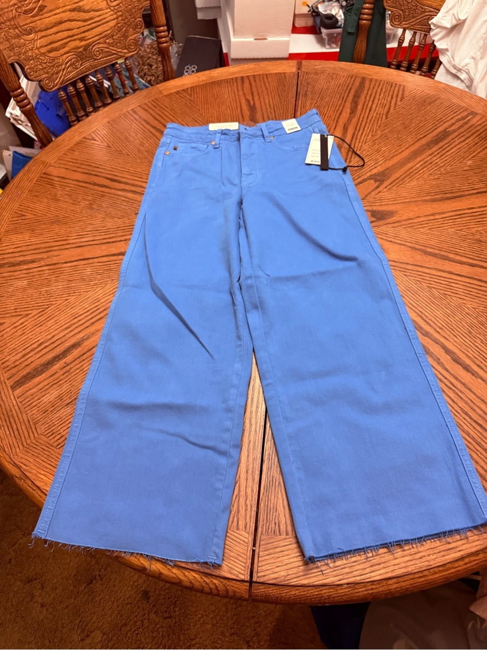 New with Tags Judy Blue Wide-Leg Blue Jeans with Raw Hem